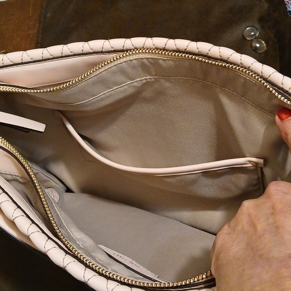 Nine West CAELIA Quilted Zip Closure Tote in Pink. (OS) - Picture 7 of 13